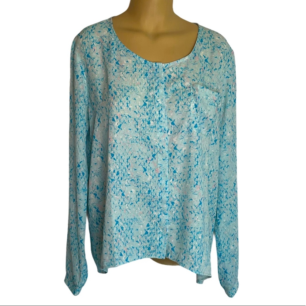 CHELSEA 28 Blouse Button Down Split Back Blue Floral Size Large